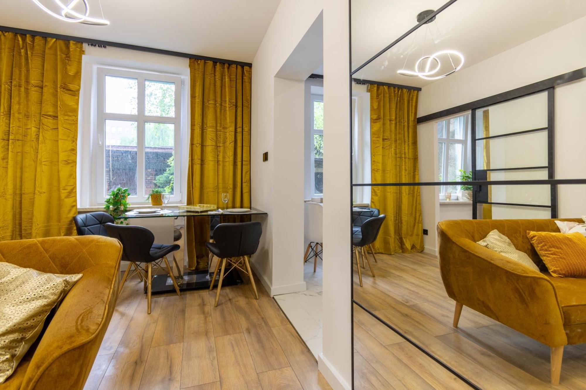 דירות ביטום Klimatyczny Apartament Wroclawska מראה חיצוני תמונה
